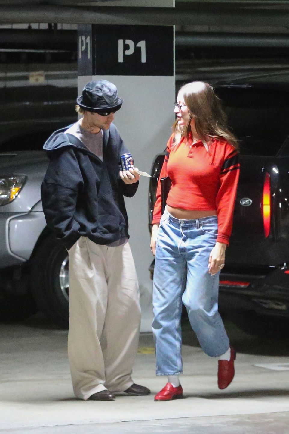 Justin i Hailey Bieberowie "przyłapani" przez fotoreportera