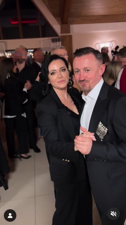 Izabela Małysz i Adam Małysz na balu u braci Golec