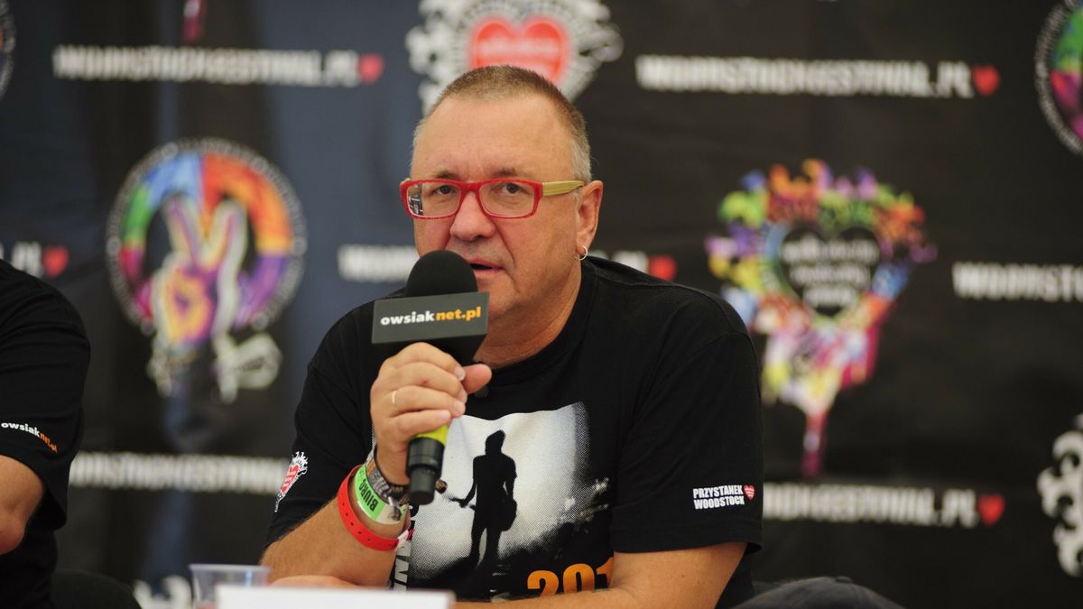 Przystanek Woodstock 2013
Press conference of Jerzy Oswiak, Founder  and director of the Przystanek Woodstock Music festival in Kostrzyn, Poland. The 19th Przystanek Woodstock music festival has taken place in the Polish city of Kostrzyn on the Odre where over 500.000 people have enjoyed for three days Europe's biggest open air music festival.
Guillem Lopez