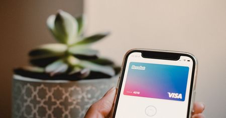 Korzystasz z Revoluta? Uważaj na takie SMS-y