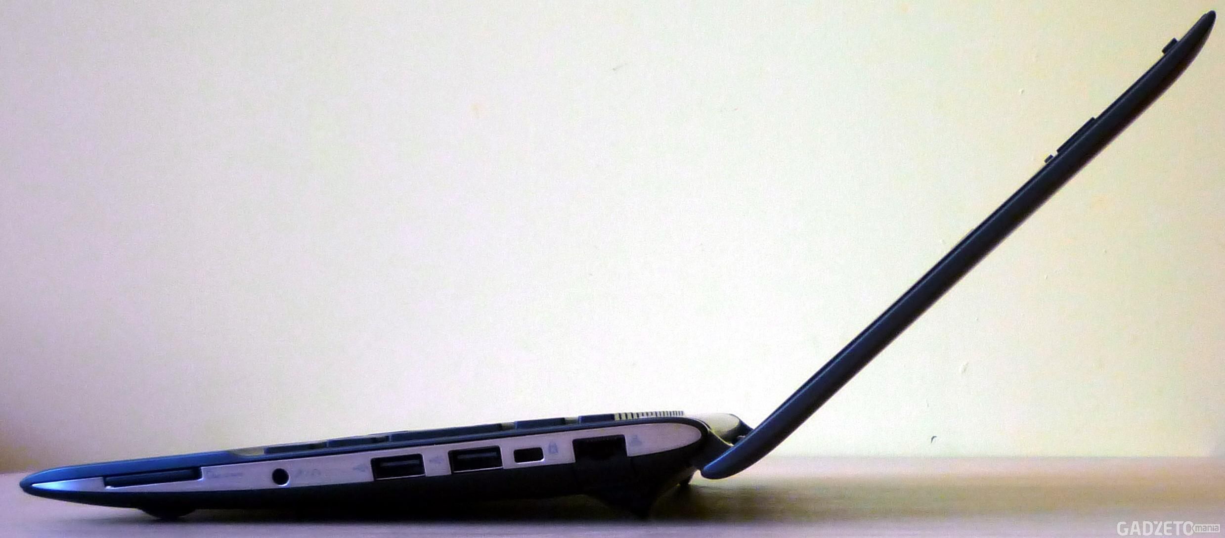 Asus Eee PC 1025C Flare - mikrus z nowym Atomem [test] 5