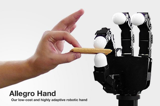 Fascynująca technologia: ten robot złapie wszystko, co rzucisz. Nawet rakietę tenisową! 2