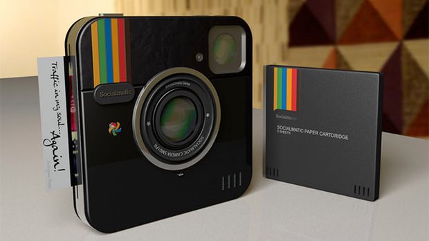 Aparat Socialmatic - czy Instagram przestanie być tylko aplikacją? 1