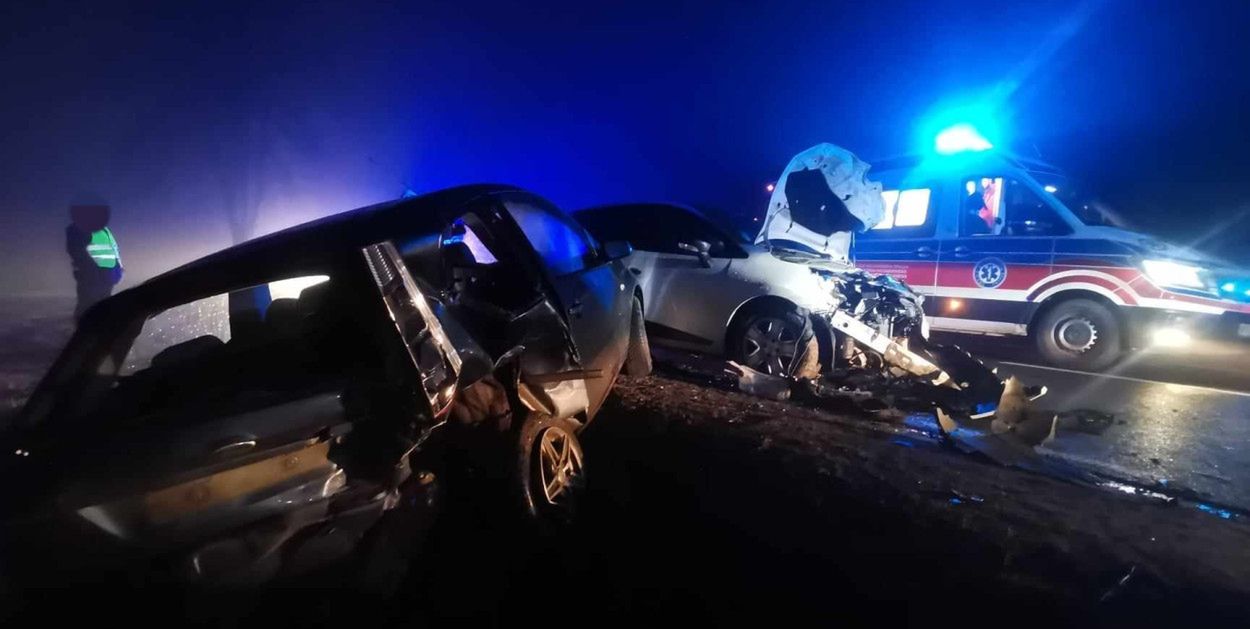 Poważny wypadek w Szewcach na DK 60. Ucierpiał kierowca!