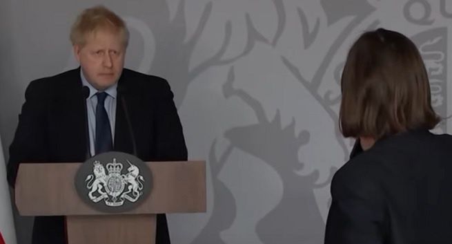 Ukraińska działaczka do Borisa Johnsona: boi się pan przyjechać do Kijowa, to w ukraińskie dzieci trafia uderzenie wojny