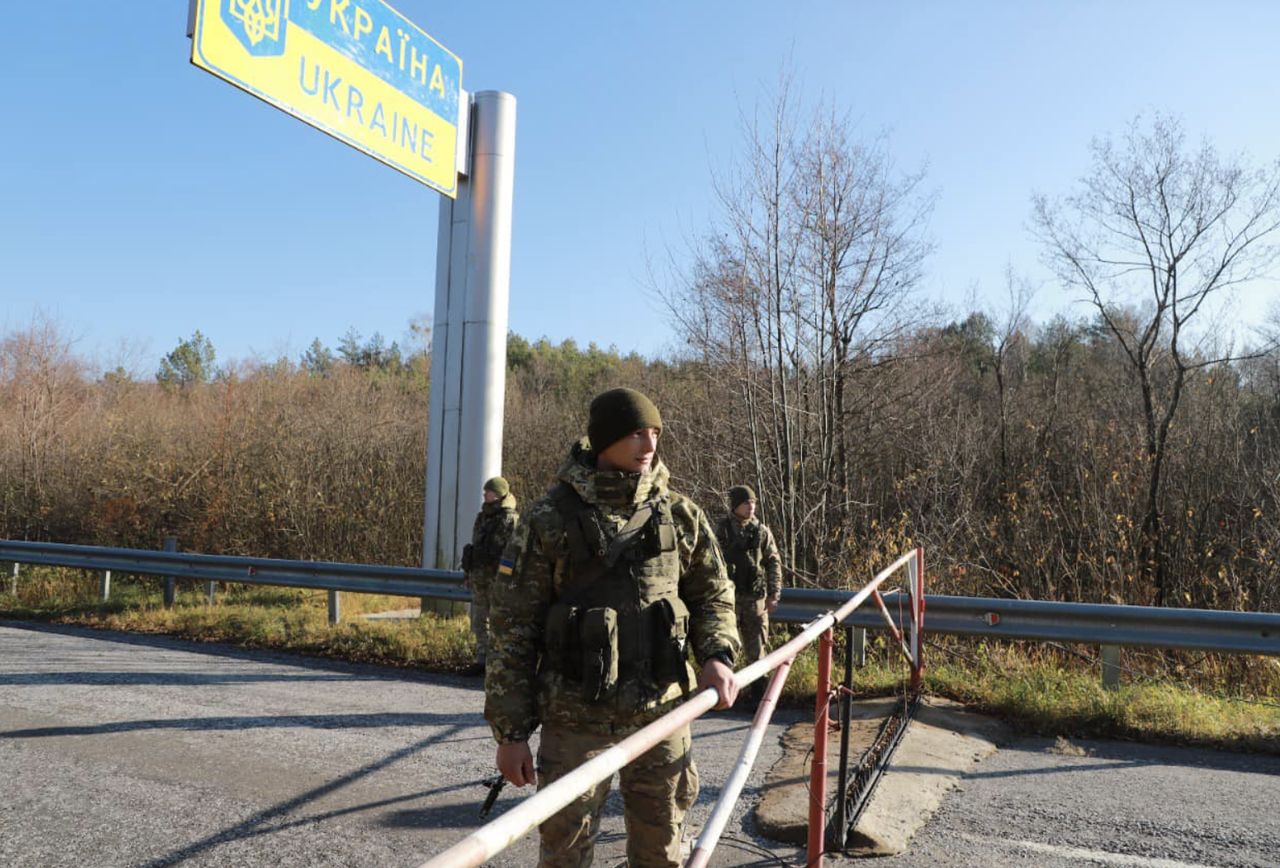 Brytyjski wywiad: Rosja fortyfikuje granice z Ukrainą