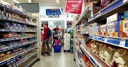 Koniec popularnego sklepu. Klienci doszczętnie wyczyścili dwa działy