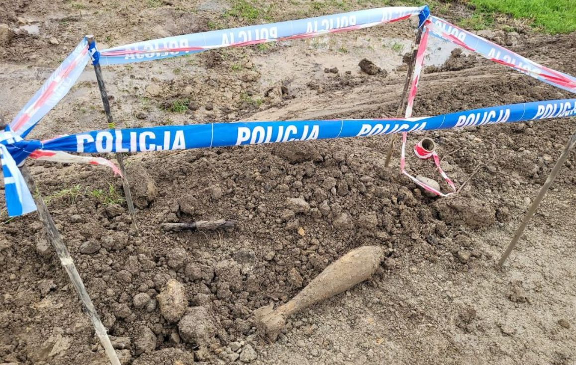 policja niewybuch granat mozdziez