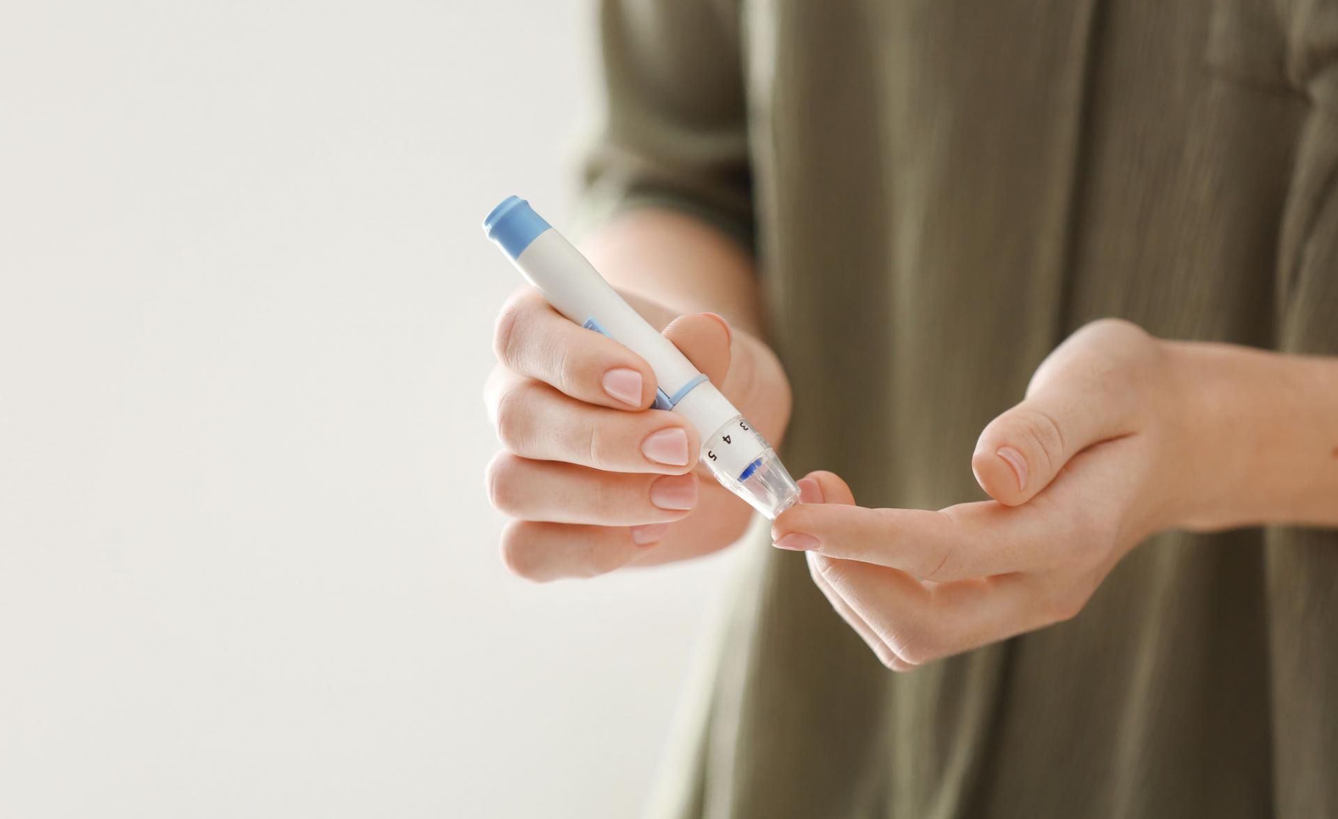 Chorujący na cukrzycę narażeni na ciężki przebieg COVID-19