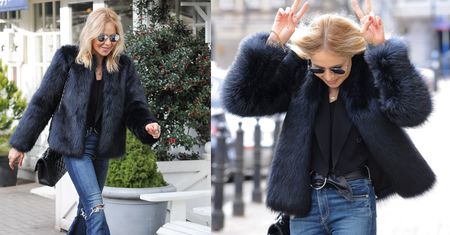 Szczęśliwa Sablewska pozuje paparazzi i fanom (ZDJĘCIA)