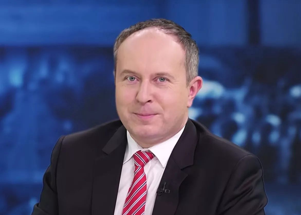 Kłopoty eksperta Republiki. Fundacja, którą zarządzał, ma zwrócić dotację od ministerstwa