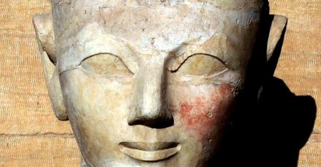 Tauseret. Ostatnia kobieta-faraon