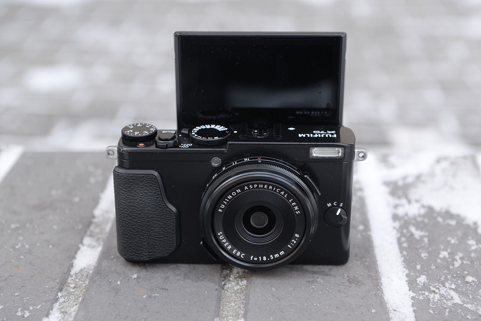 Fujifilm X70 - kieszonkowe APS-C [test] 5