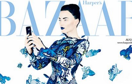 „Harper’s Bazaar” z reklamą natywną Samsunga Galaxy S6 na okładce