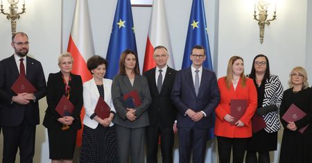 Wpadka podczas zaprzysiężenia nowego rządu. Ekspert punktuje