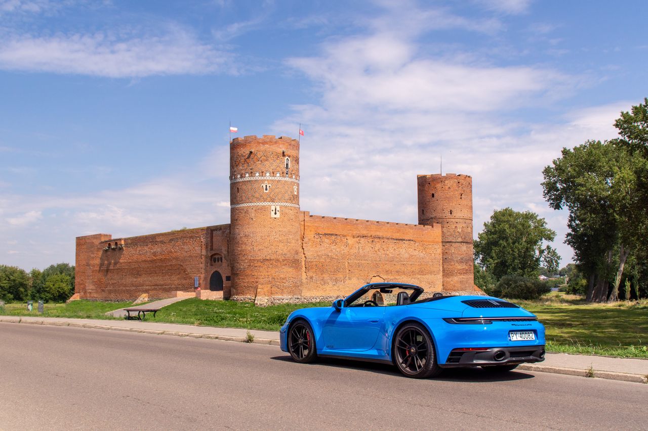 Porsche 911 Carrera 4 GTS Cabriolet