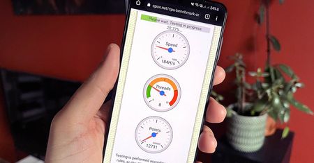 Sprawdź wydajność telefonu bez instalowania aplikacji. Benchmark telefonu online