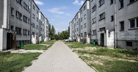 Zburzą "najbardziej niebezpieczne" osiedle w Warszawie. Jest decyzja