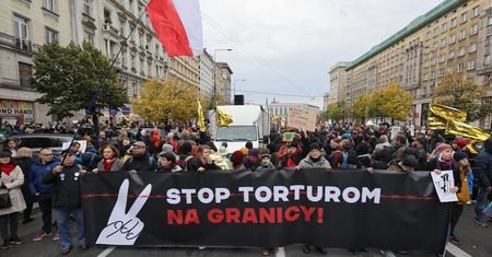 Śmierć uchodźców na granicy. Aktywistka: "Umierają, bo tak zadecydowało kilku psychopatów"