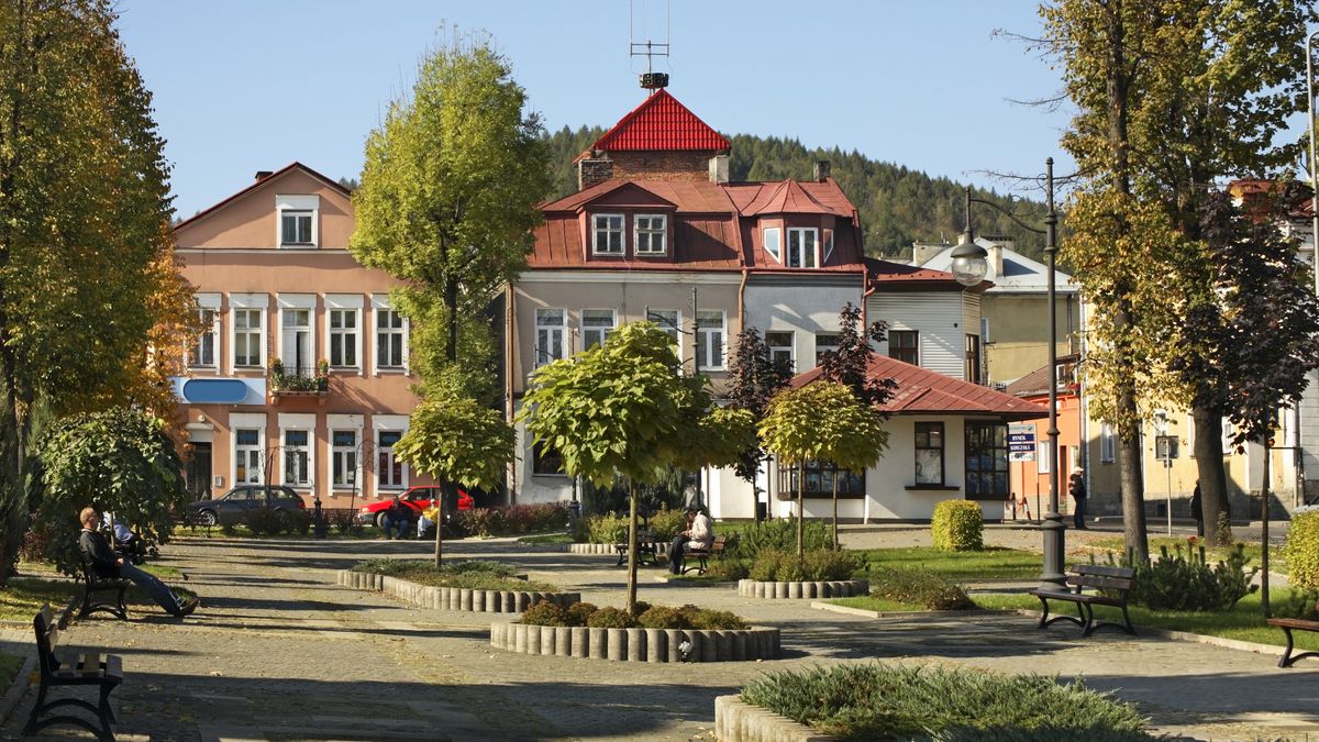 Ustrzyki Dolne nazywane są czasami jedną z bram Bieszczad