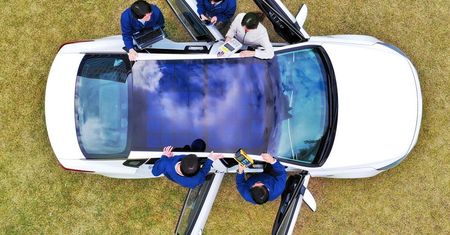 Solarne dachy w autach Hyundai i Kia - czy to ma sens?