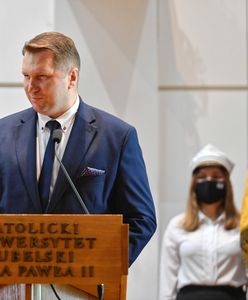 Czarnek wygłosił wykład. Mówił o podważaniu legalności TK i definicji małżeństwa