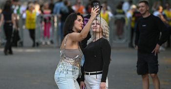 Koncert Justina Timberlake'a zawładnął Warszawą. Na widowni Wieniawa, Lewandowscy i Socha. Narodowy pękał w szwach