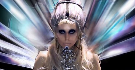 Gaga nagrała "Born This Way" w wersji country! (POSŁUCHAJCIE)