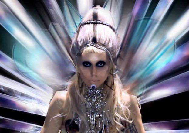 Gaga nagrała "Born This Way" w wersji country! (POSŁUCHAJCIE)