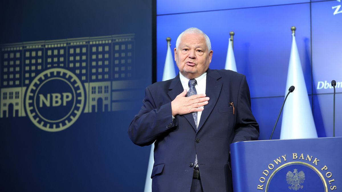 Konferencja prasowa Adam Glapinskiego w Warszawie
06.10.2022 Warszawa , ulica Swietokrzyska . NArodowy Bank Polski . Prezes Narodowego Banku Polskiego Adam Glapinski podczas konferencji prasowej . 
Fot. Kuba Atys / Agencja Wyborcza.pl
Fot. Kuba Atys / Agencja Wyborcza.pl
nbp, finanse, pis, inflacja, konferencje, prasowa, /FR/