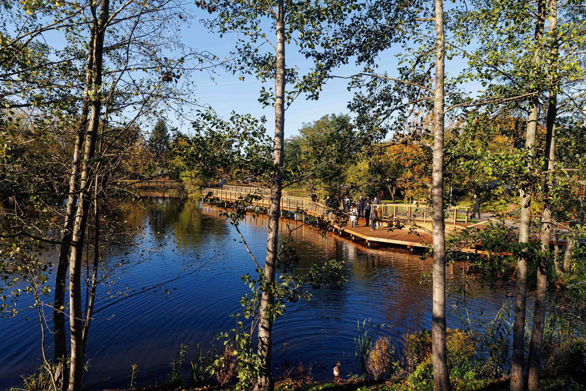 Mieszkańcy chwalą sobie nowy teren rekreacyjny na osiedlu Bema. Zwracają tylko uwagę na problem psich kup