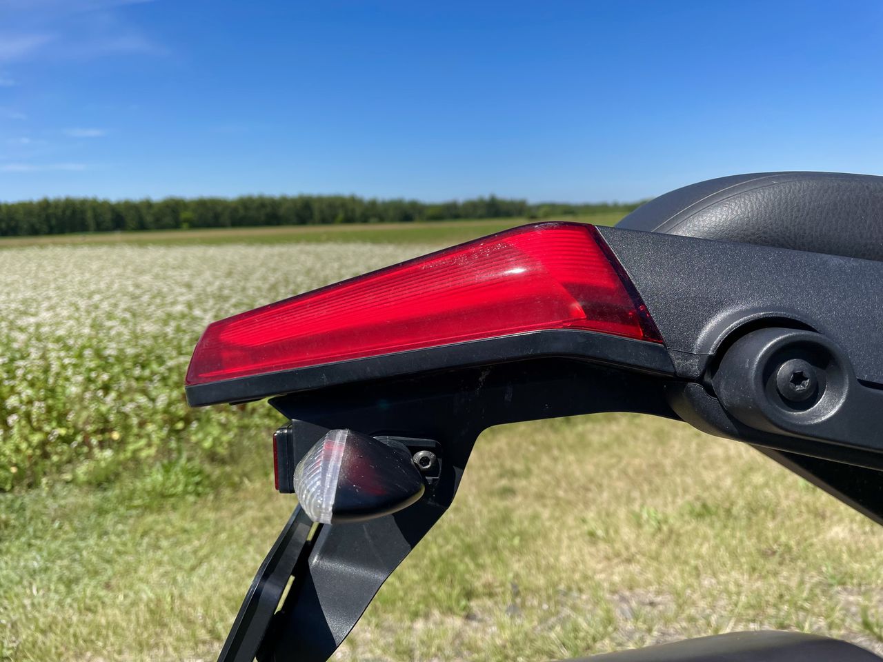 Aprilia Tuareg 660