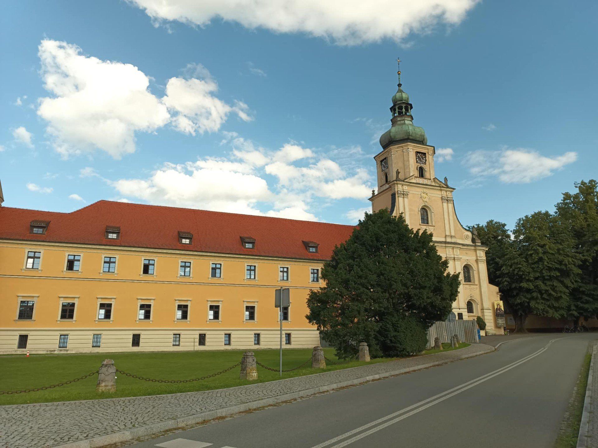 Zespół pałacowo-klasztorny w Rudach Raciborskich