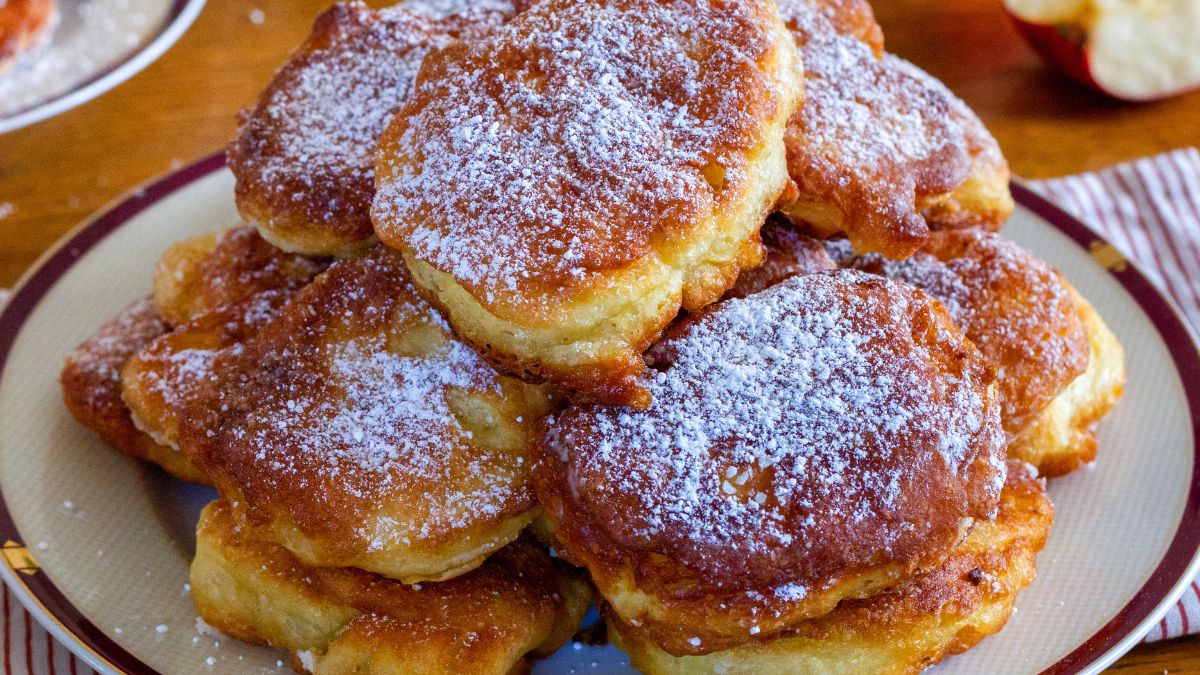 Ajerkuchy to przysmak kuchni śląskiej