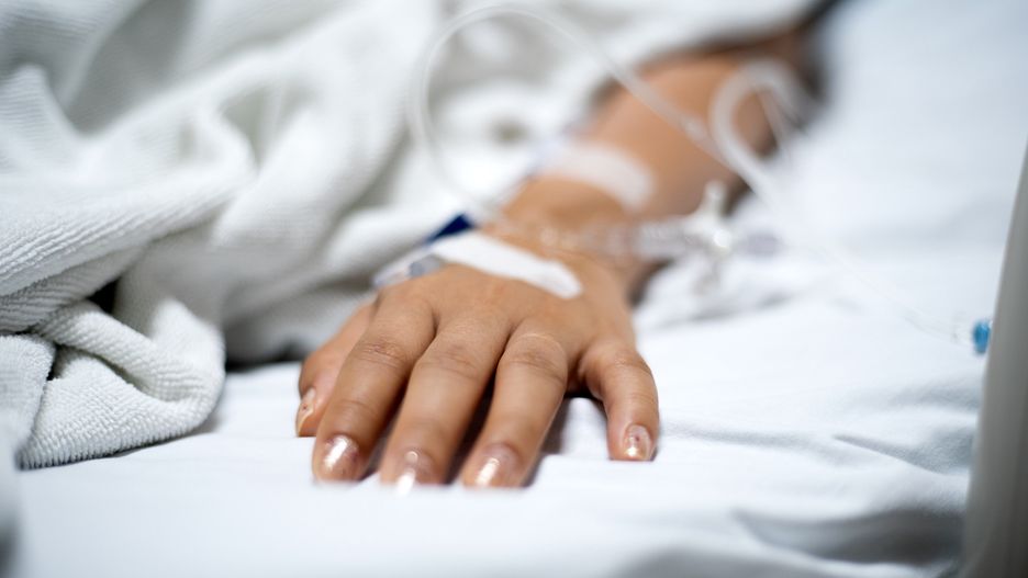 Kobieta była podłączona do aparatury ECMO