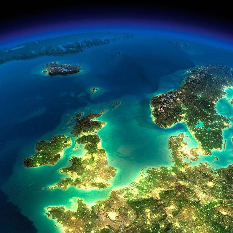 Fantastyczne nocne zdjęcia Ziemi na nowych, pełnych głębi zdjęciach NASA 15