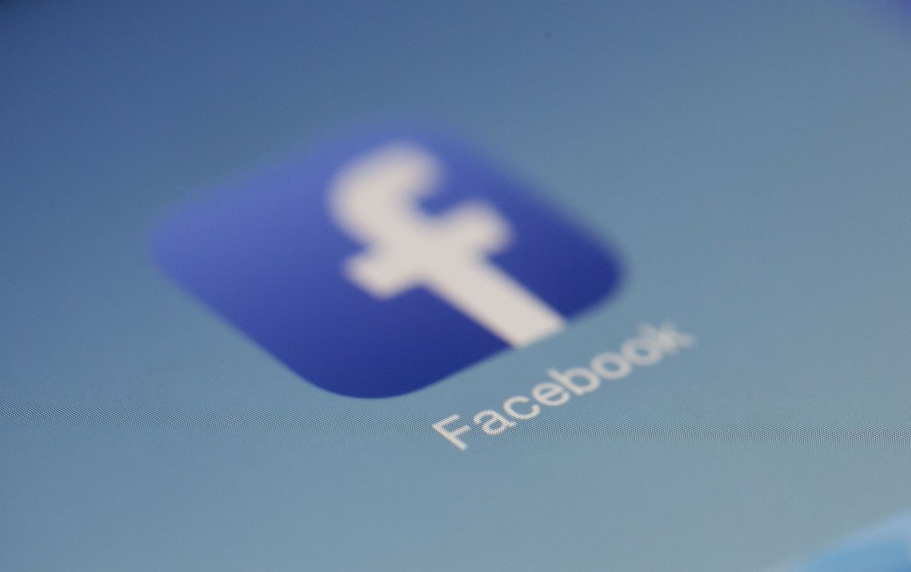 Facebook wprowadzi nową funkcję? Trwają testy (fot. Pixabay)