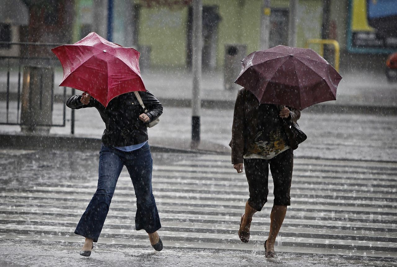 Miasta biorą się za deszczówkę. "Mamy do wyboru dwie możliwości"