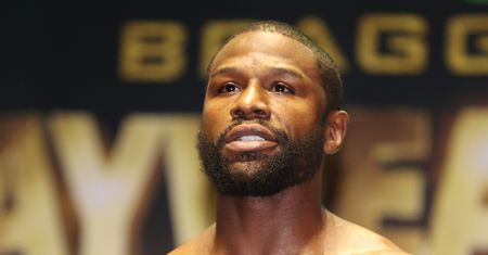 Mayweather broni gwiazdy. "Ameryka to kraj wolnych ludzi"