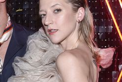 Lara Gessler w zmysłowej sesji ciążowej. Niby ubrana, a wszystko widać