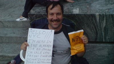 Zawodowy zamawiacz kolejek ujawniony! 1