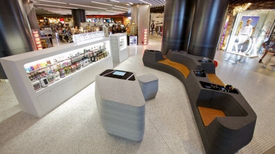 Sklepowa sofa dla fanów muzyki 1