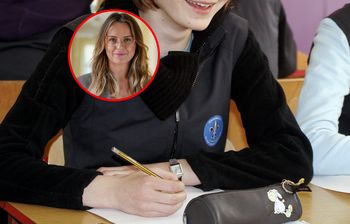 Mundurki wracają do szkół? MEN zabrał głos