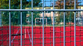 Głogów: Ruszyła przebudowa boiska przy SP 2