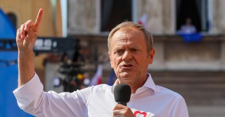 Przewaga PiS topnieje. Jest nowy sondaż