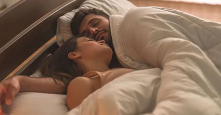 Najgorsze, co możesz zrobić po przebudzeniu w nocy. Już nie zaśniesz