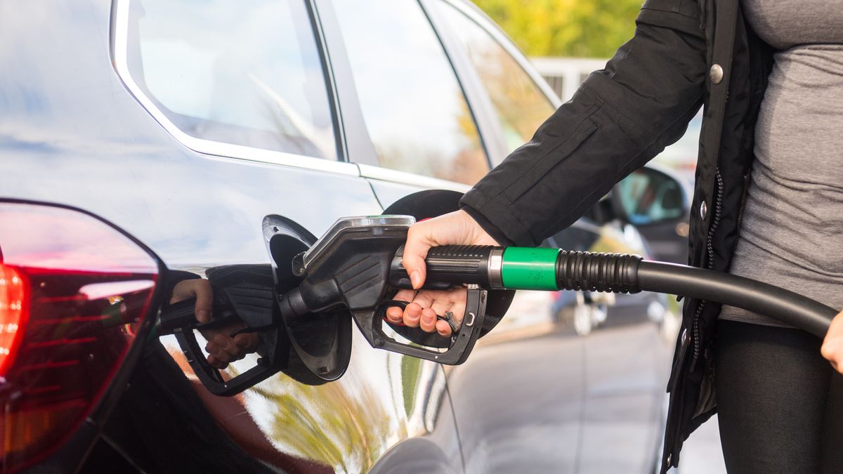 Kierowcy mogą liczyć na obniżki cen paliw w 2. tygodniu września