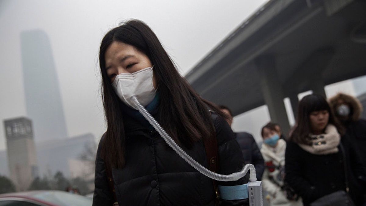 Wysoki poziom zanieczyszczenia powietrza od lat jest poważnym problemem dla mieszkańców Chin