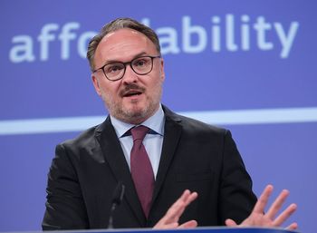 Zamykane rafinerie w Europie. KE bije na alarm