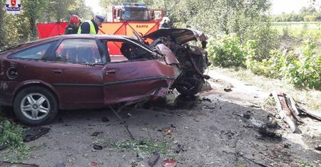 Śmiertelny wypadek w Rudnie. Nie żyje kobieta, kierowca był pijany